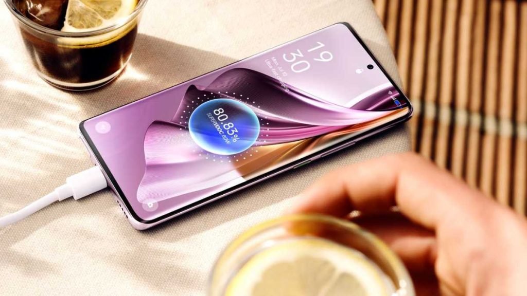 Charging Beyond Limits: Experience Lightning-Fast Power with OPPO Reno10!