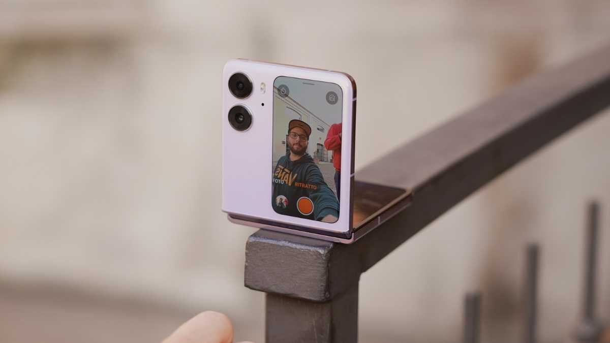 The OPPO Phenomenon: How Find N2 Flip Captured Hearts and Market Share