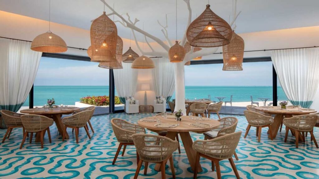 Anantara Santorini's Grand Debut in the UAE