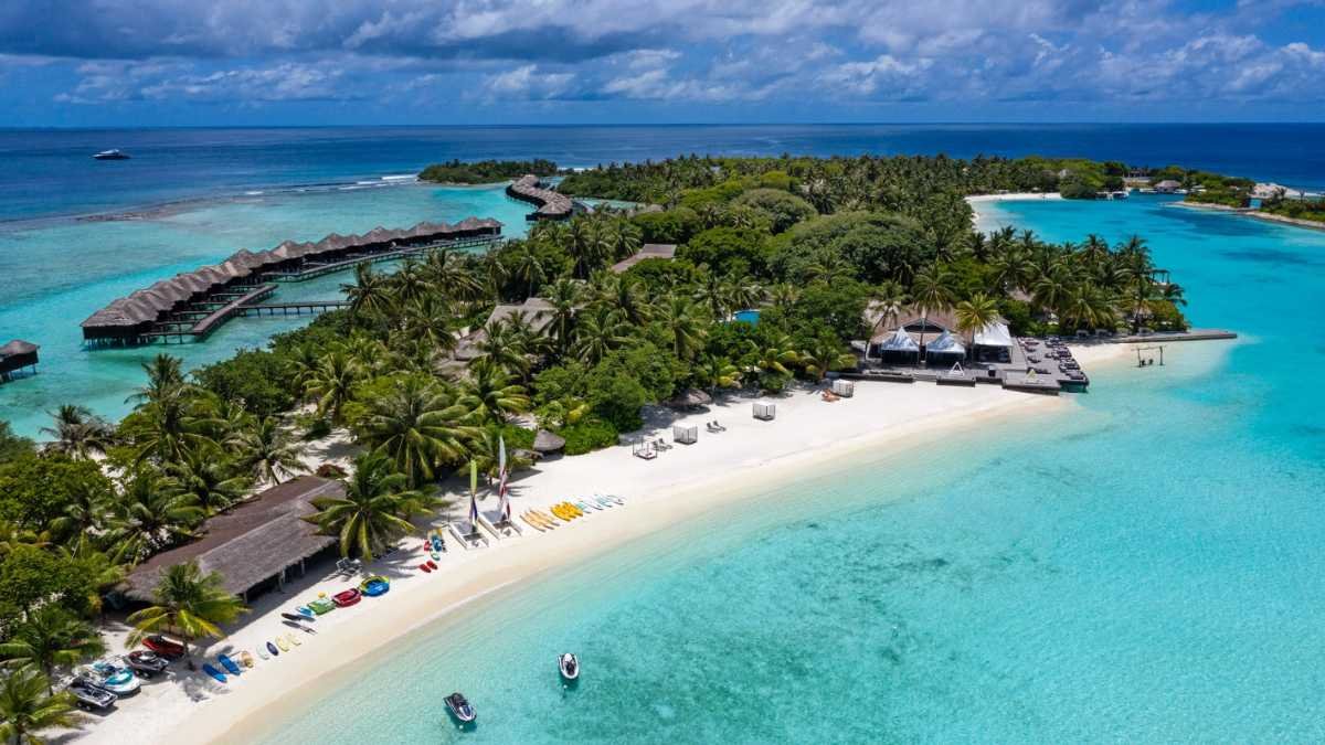 Diwali Celebrations at Sheraton Maldives Full Moon Resort & Spa