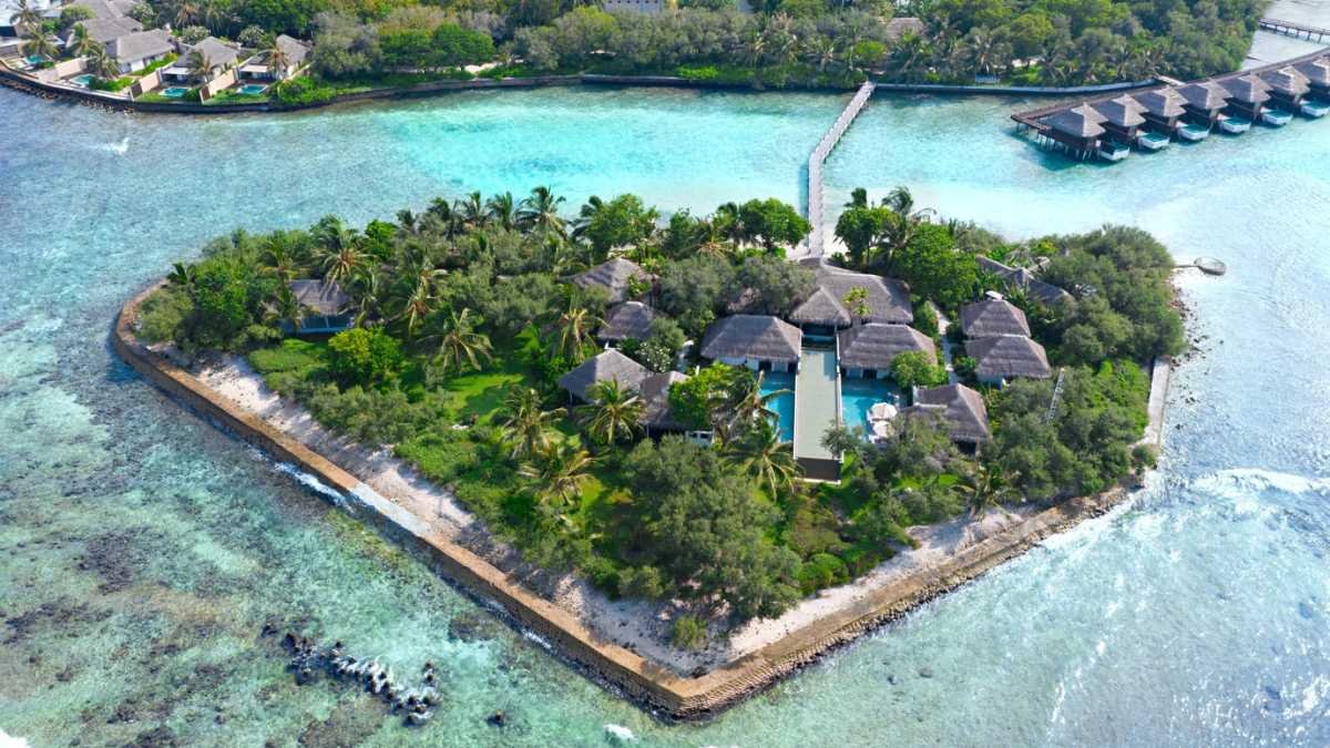 UAE National Day Getaway at Sheraton Maldives Full Moon Resort & Spa