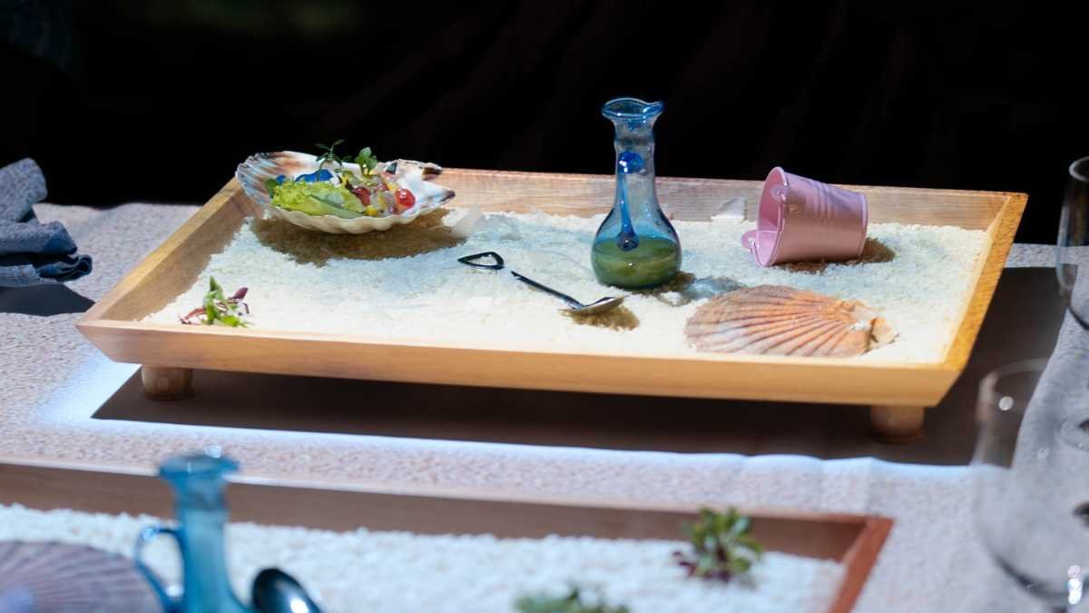 Anantara's Mind-Blowing Underwater Dining Adventure!