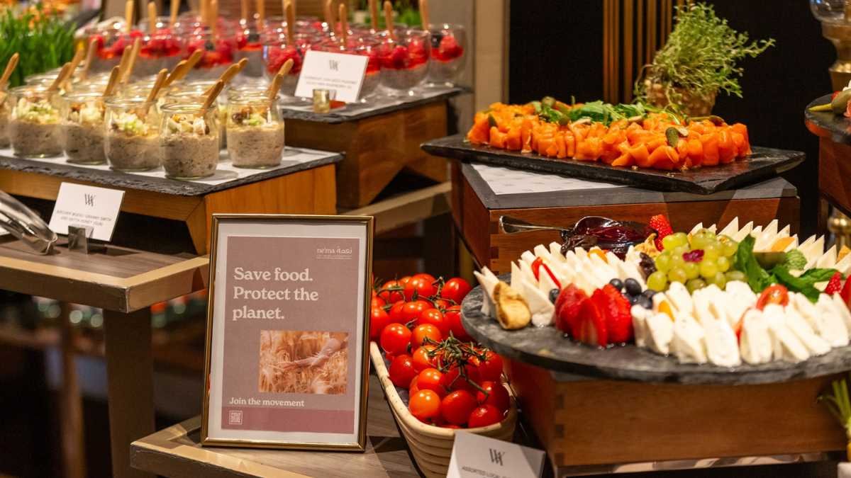 Hilton's UAE Hotels Achieve 62% Food Waste Reduction - Here's How!