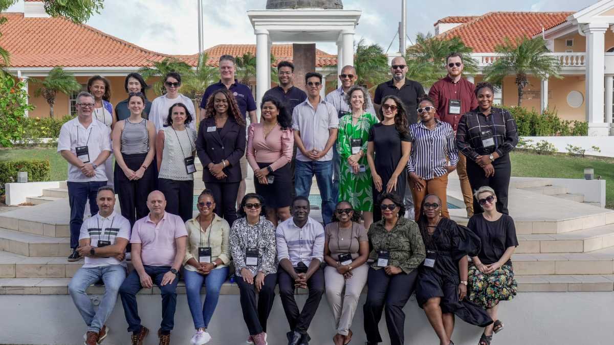 International Experts Experience SGU's True Blue Magic