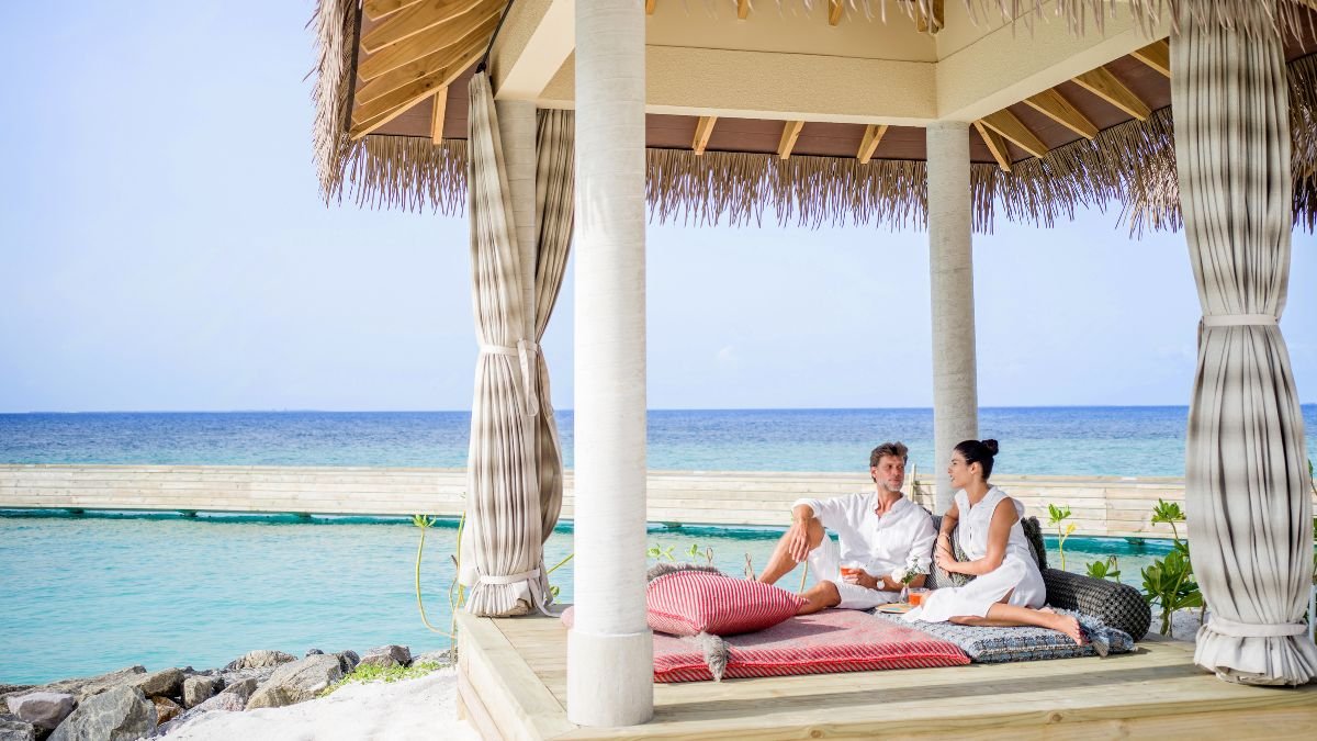 Unforgettable Valentine’s Day at InterContinental Maldives Maamunagau Resort