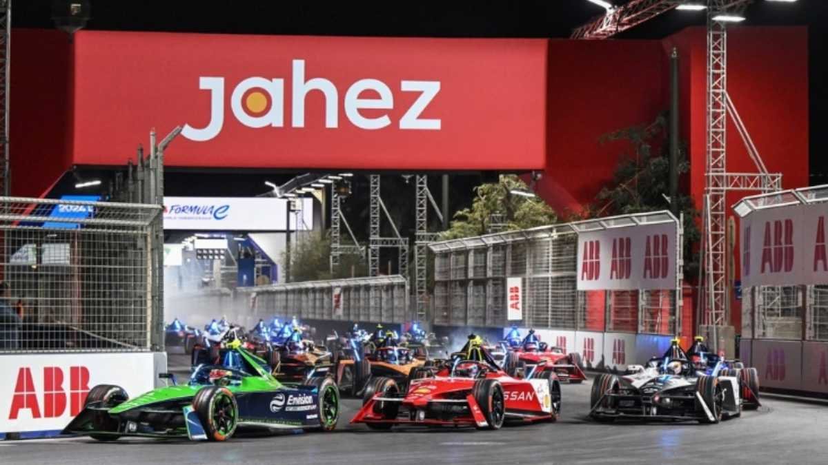 Formula E Electrifies Saudi Arabia at the Diriyah E-Prix