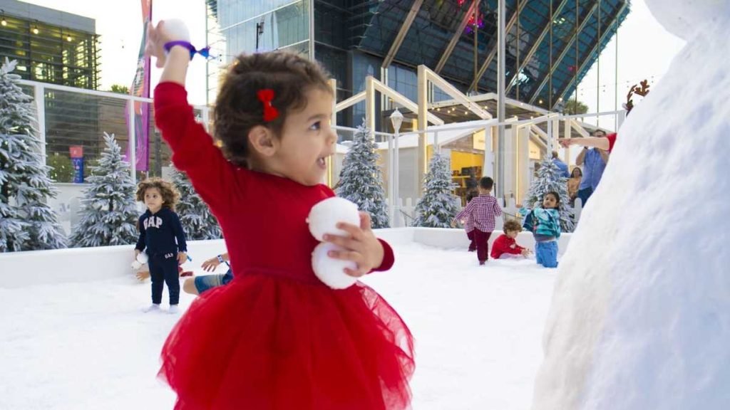 Discover The Magic Of The Galleria Al Maryah Island's Winter Wonderland (2)