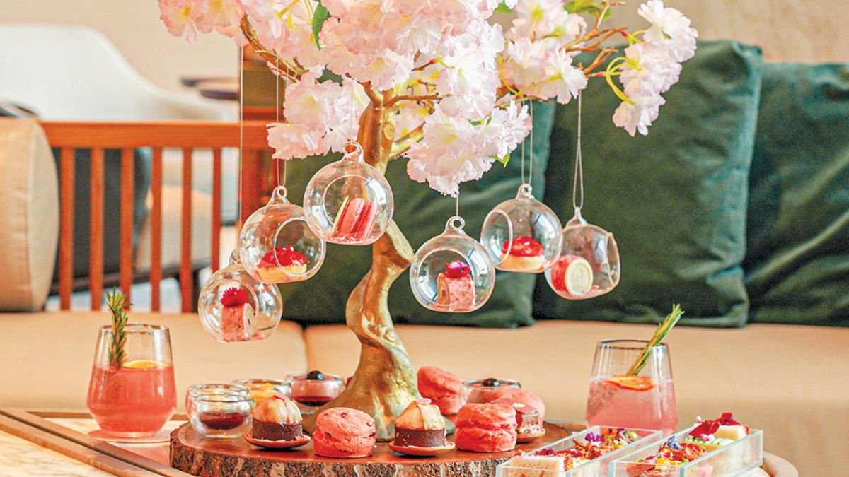 A Cherry Blossom Afternoon with Sakura Afternoon Tea at Osmo – Lounge & Bar.