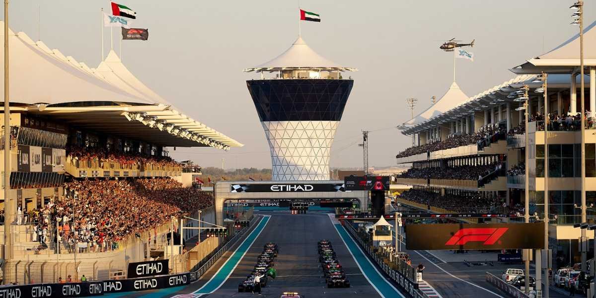Yas Marina Circuit Abu Dhabi F1 2025 - race day grid and grandstands