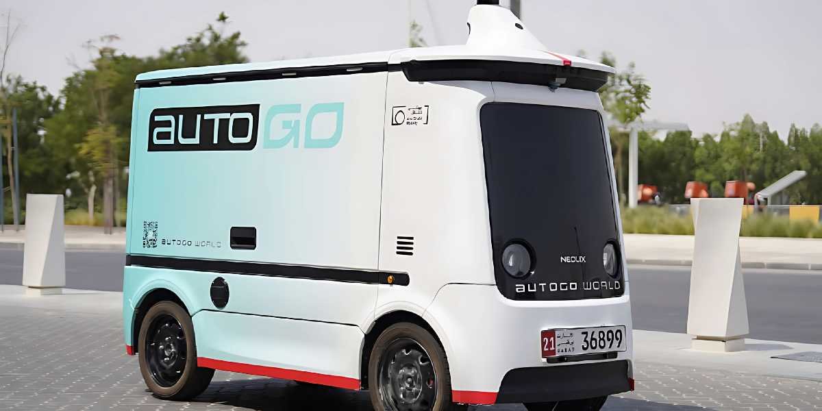 Autonomous delivery vehicle in Masdar City Abu Dhabi
