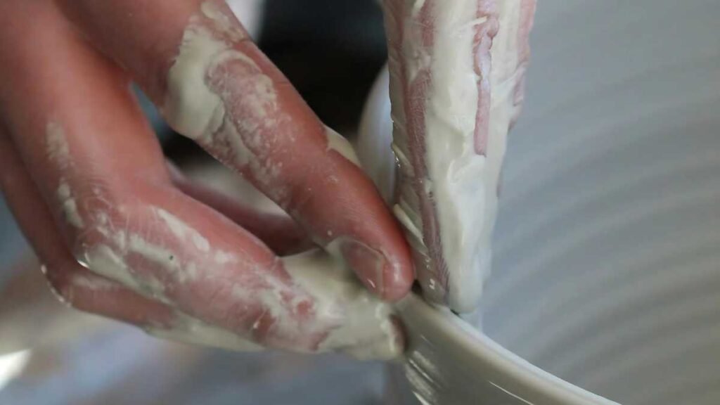 DCAD Launches Pottery & Ceramics Design Residency in Abu Dhabi