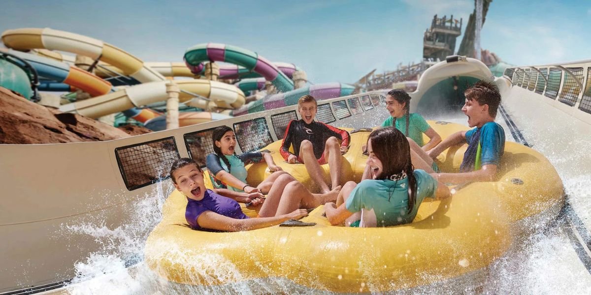 childern are enjoying in waterpark