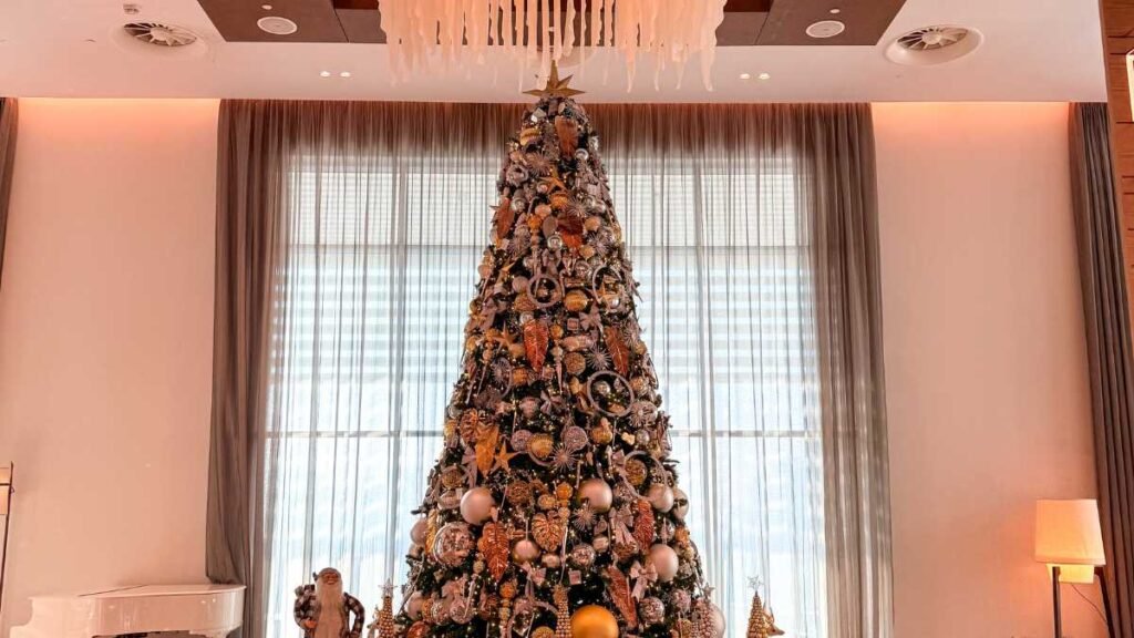 Winter Has Officially Taken Over Yas Island—and It’s Glorious (2)