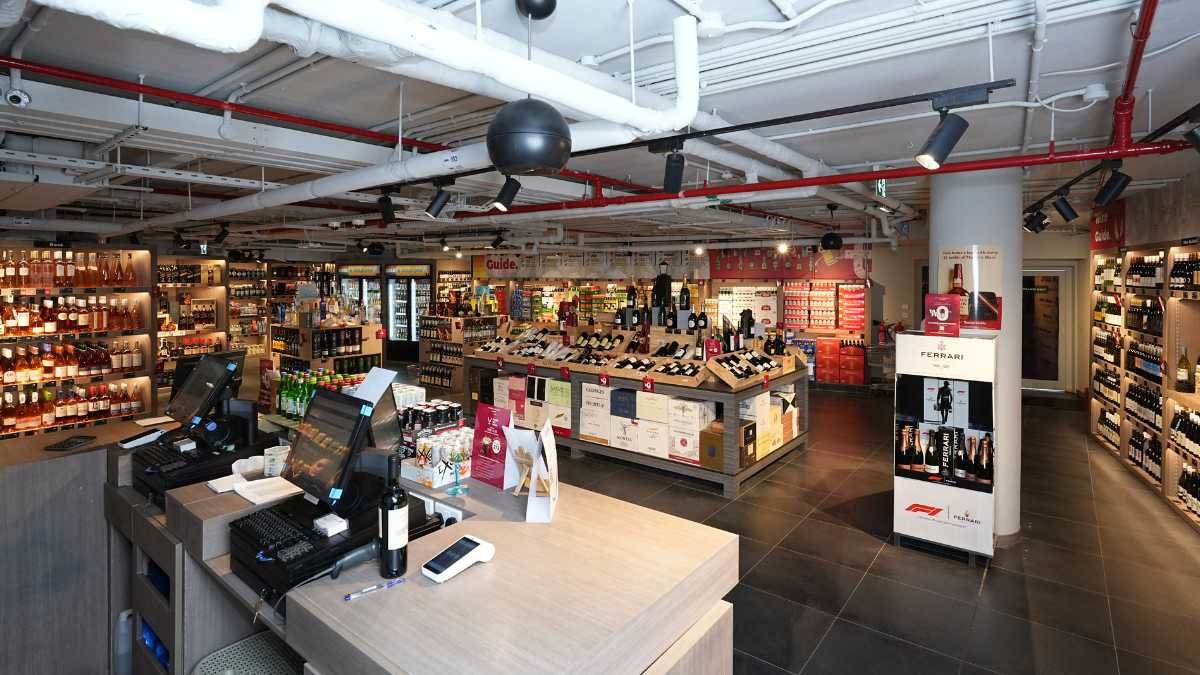 Mega Deal at African + Eastern: 22% OFF Drinks Online in Abu Dhabi!